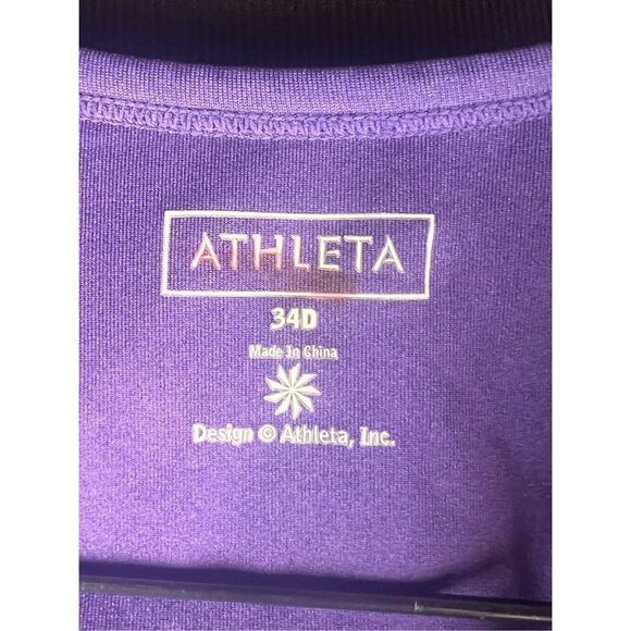Athleta purple workout build in bra tank top 34 D ruched front - Picture 3 of 4